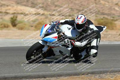 media/Sep-24-2022-TrackXperience (Sat) [[08127a19bf]]/Intermediate Group/session 2 turn 5/